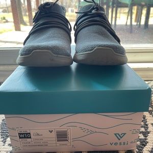 WATERPROOF SNEAKERS
